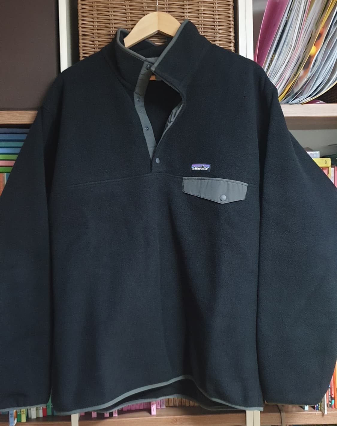 파타고니아 라이트 신칠라 스냅티 풀오버 블랙 그레이트림 L사이즈 상품이미지2