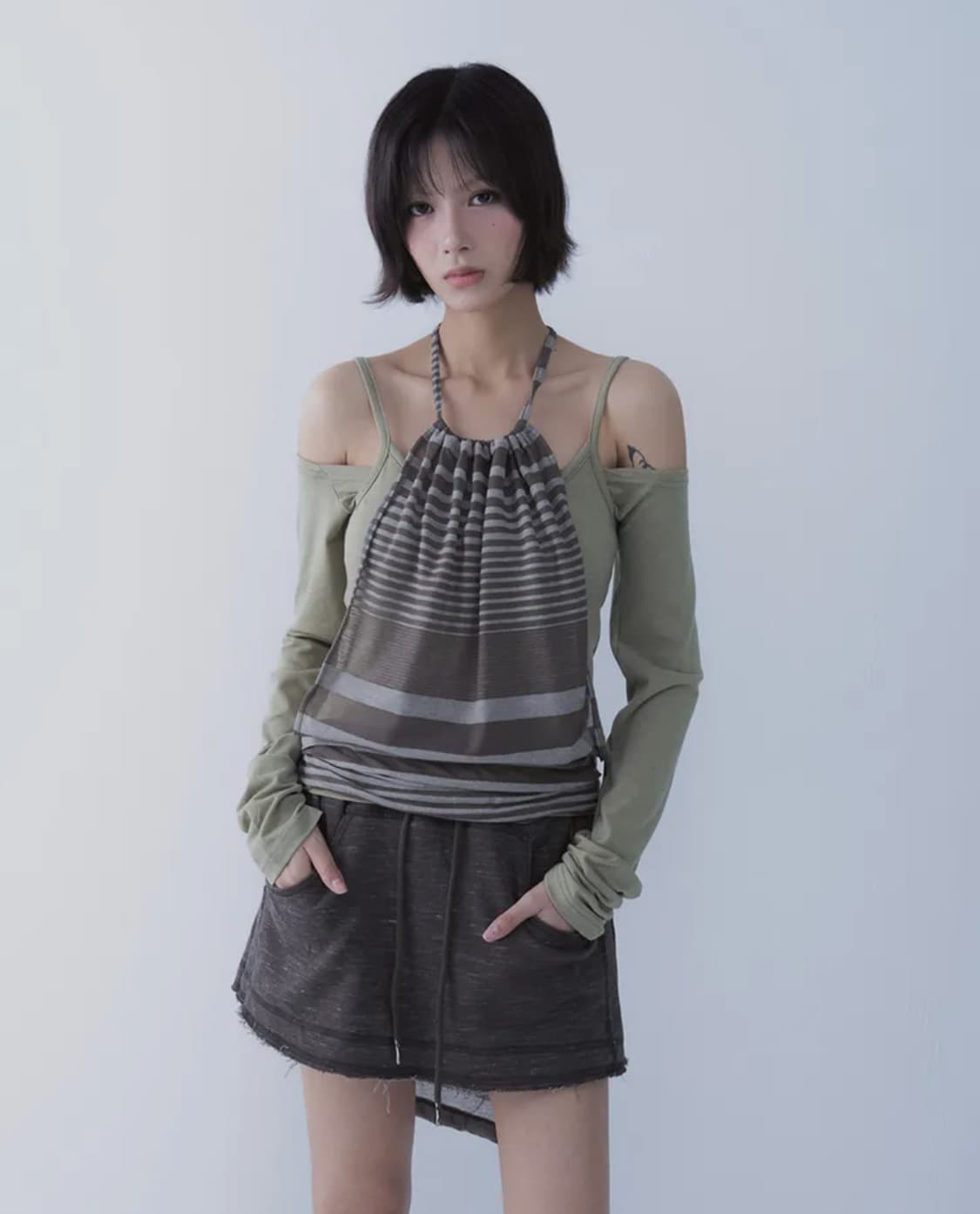 TRANSFORM LAYERED TEE (GREEN) 상품이미지1