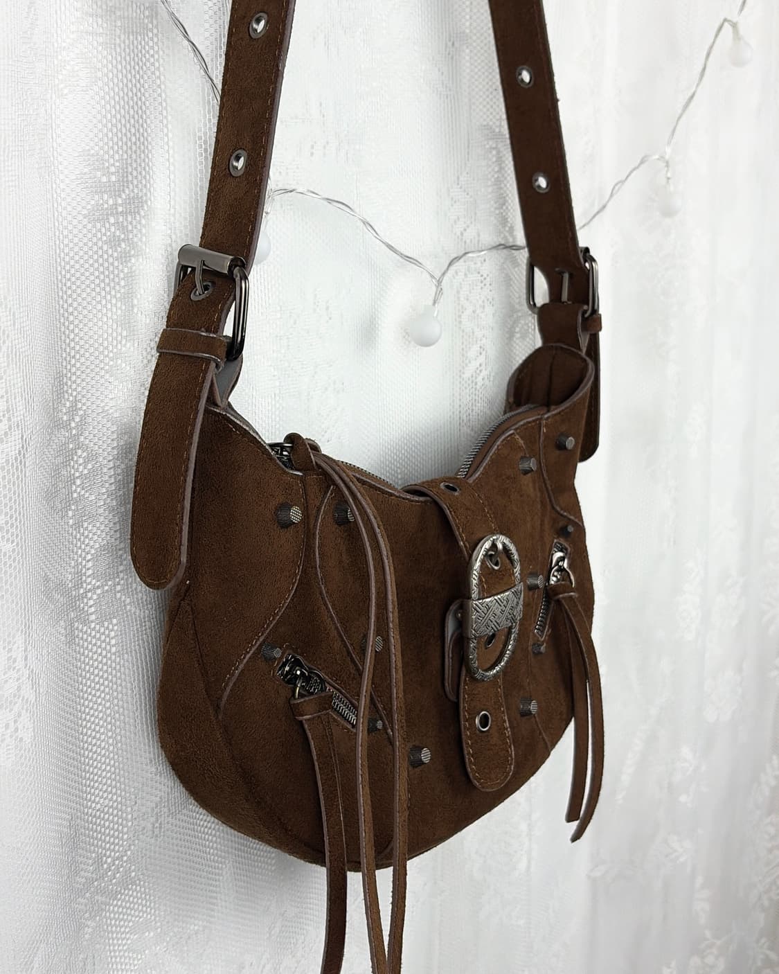 Y2K brown suede strap cross bag 상품이미지3