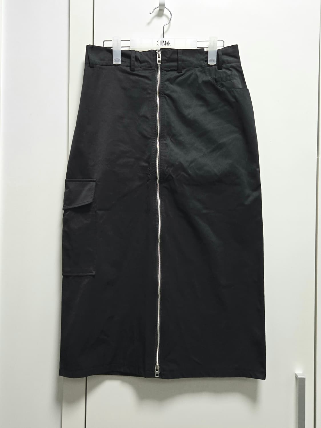 (새상품) ZARA 자라 지퍼 디테일 나일론 스커트 상품이미지4