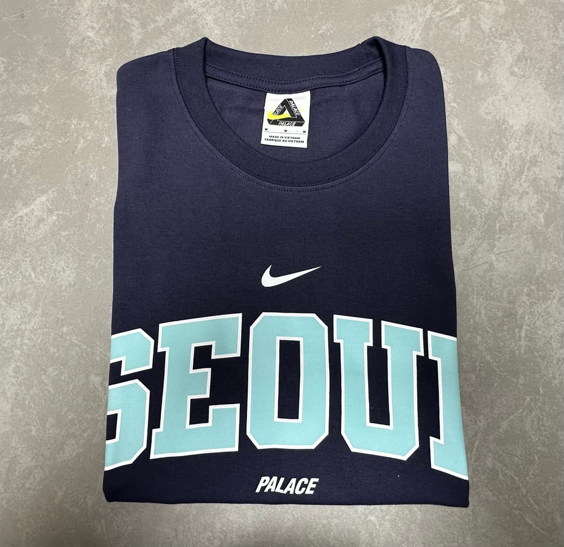 나이키x팔라스 SEOUL 서울 반팔 네이비 상품이미지2