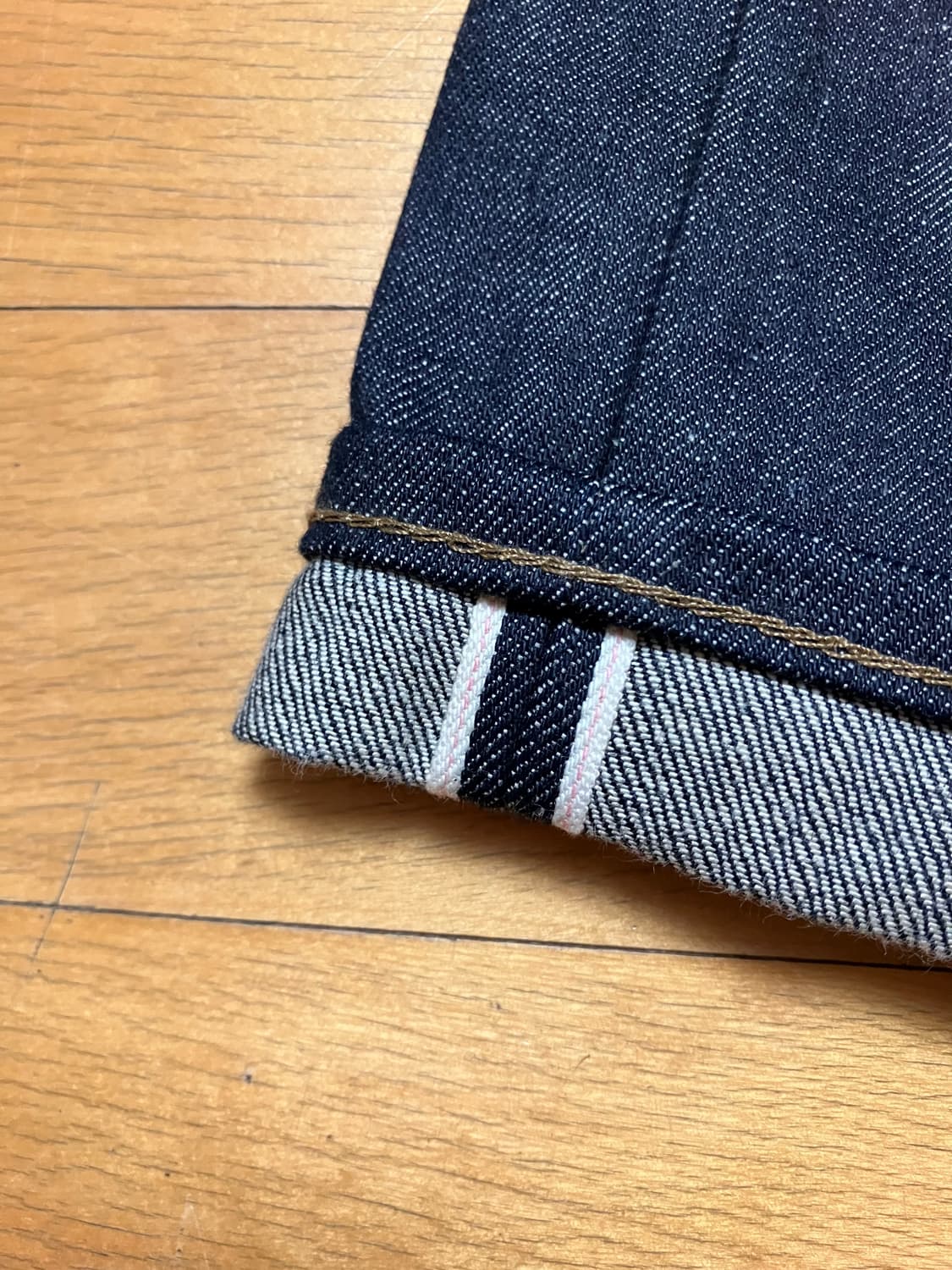 유니클로U 셀비지 레귤러피트 진 35사이즈 상품이미지7