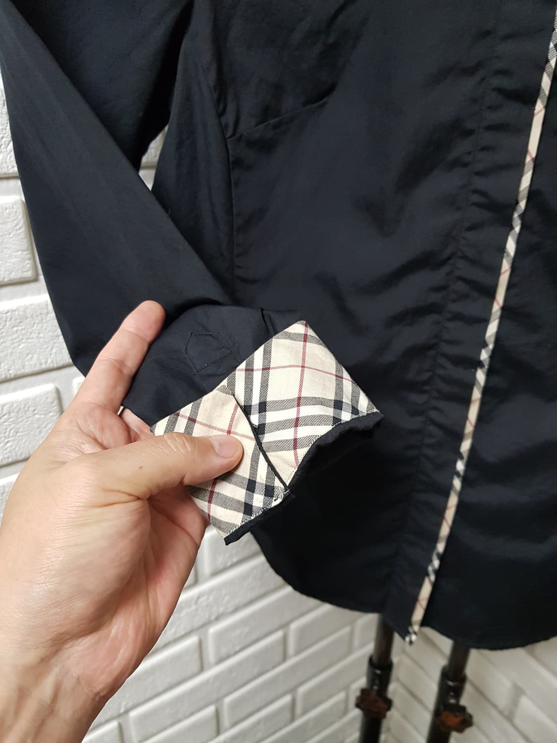 [M/55~66/정품] 버버리런던 블랙 히든체크 여성셔츠 상품이미지4