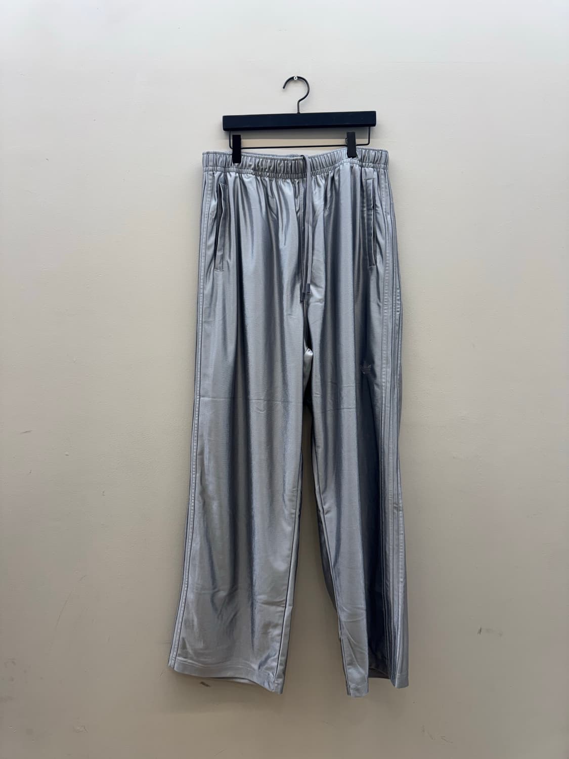 아디다스 실버 트랙 팬츠 2XL 상품이미지1