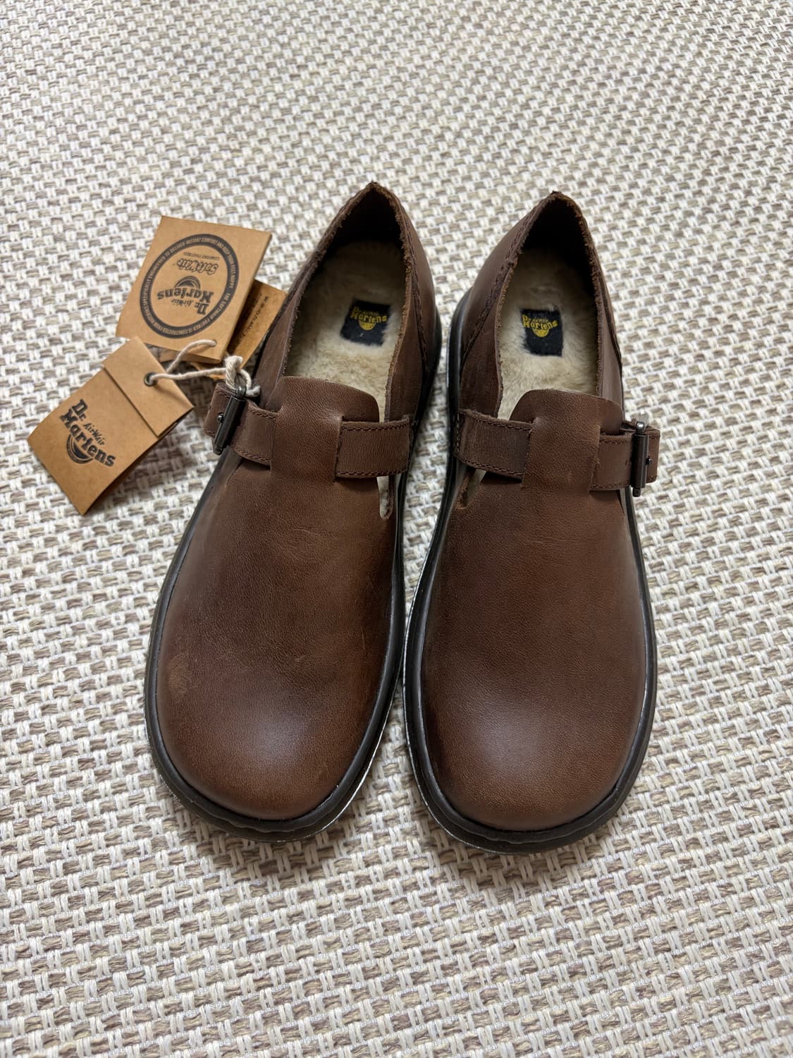 [230]닥터마틴(Dr.Martens) 패트리샤3 로퍼 (브라운) 새상품 상품이미지1