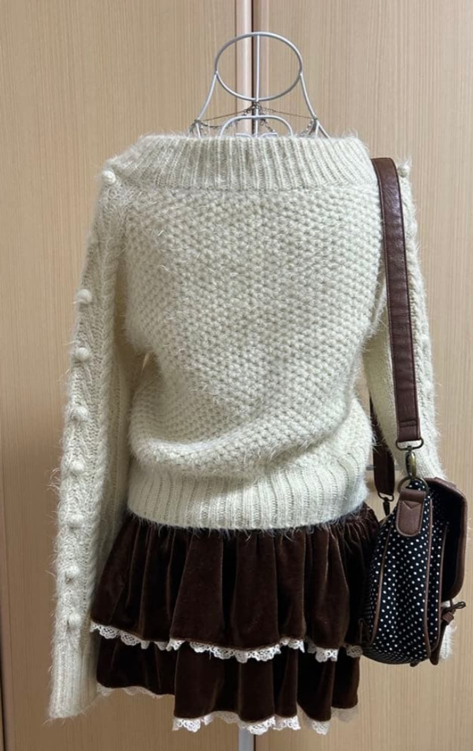 set up) 리즈리사 아이보리 니트+빈티지 브라운 벨벳 스커트 상품이미지2