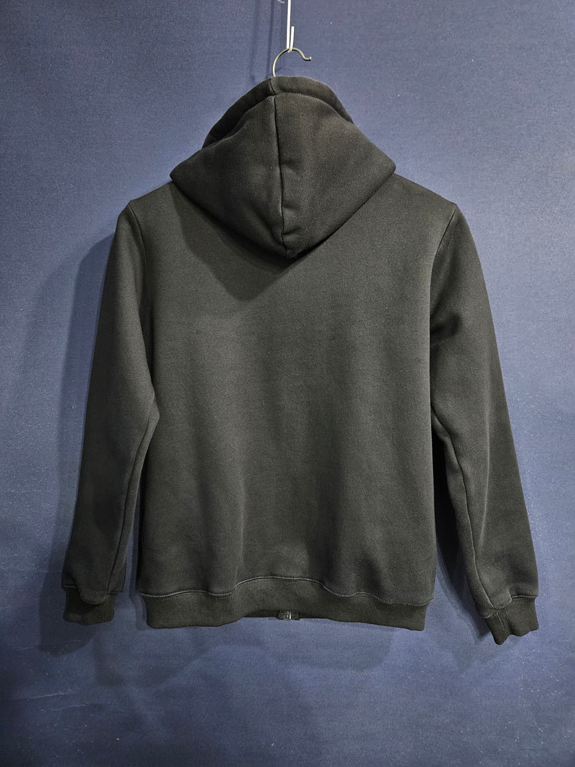 칼하트 차콜컬러 남성 100 기모 후드집업  상품이미지2