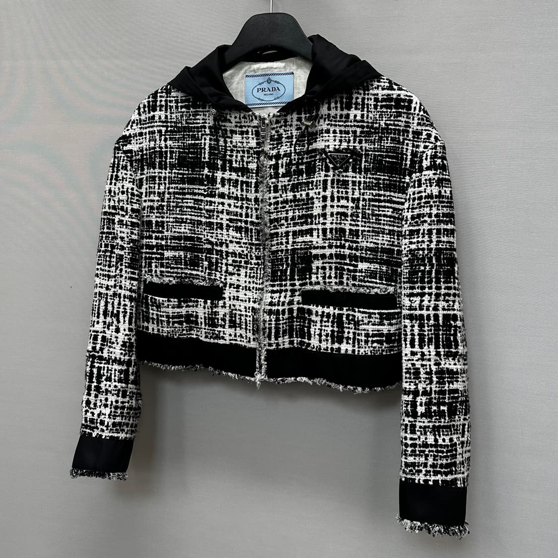 프라다 트위드 프론트 삼각로고 후드 자켓 ( 44~55 ) 상품이미지3