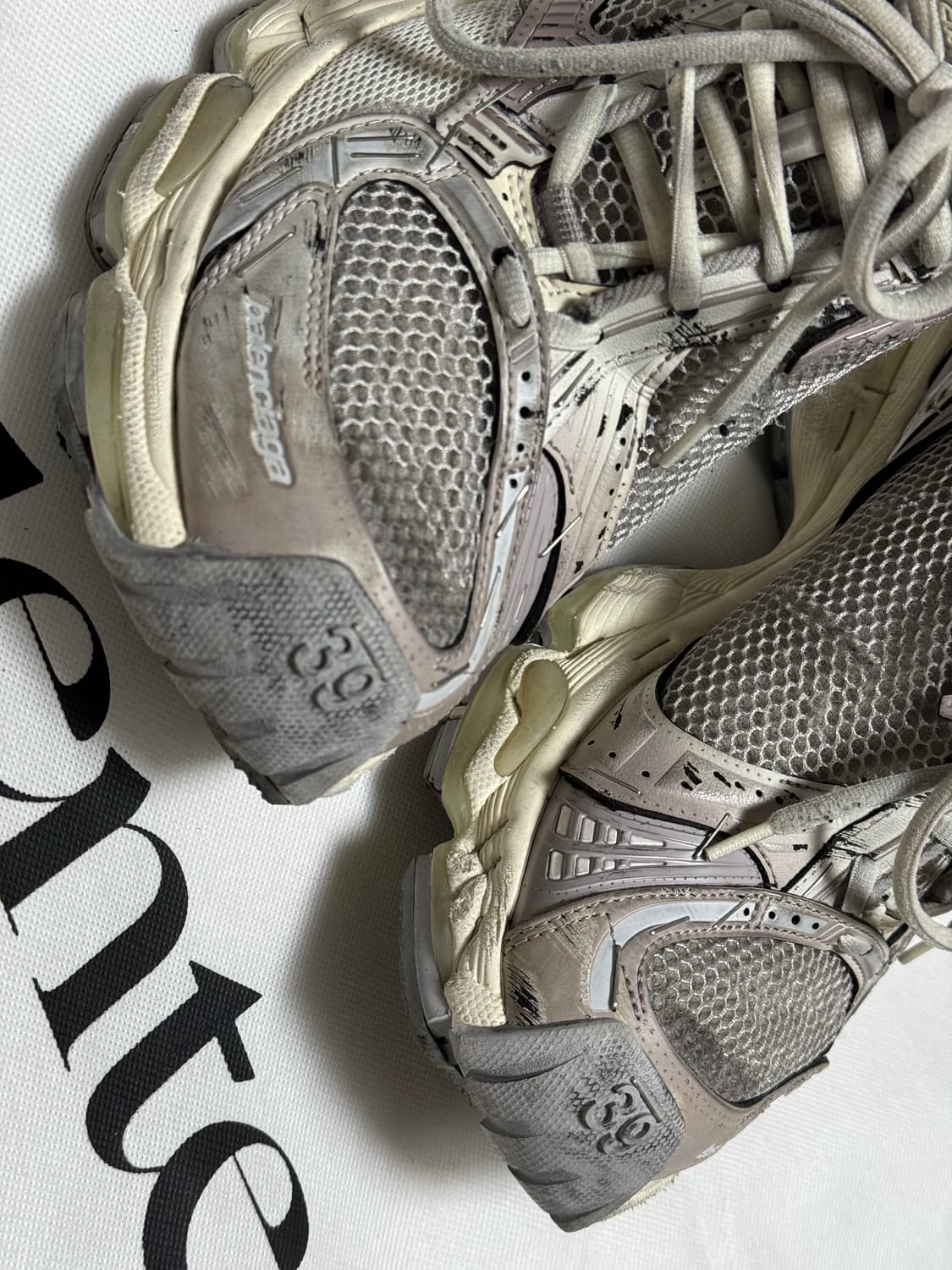 발렌시아가 스테이플러 베이지 39 상품이미지6