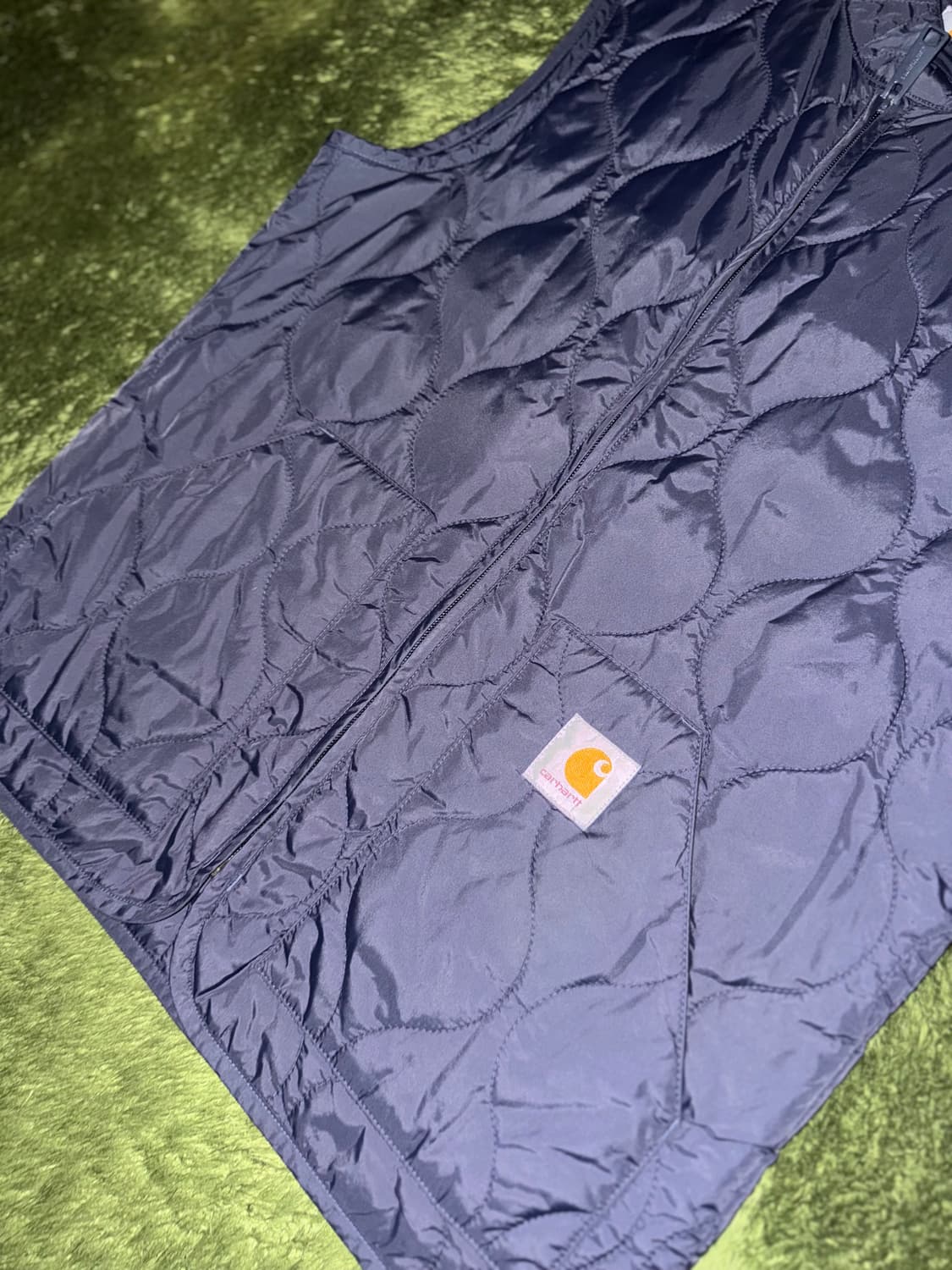 [M] 칼하트 WIP 캠프 퀼티드 라이너 베스트 네이비 상품이미지3