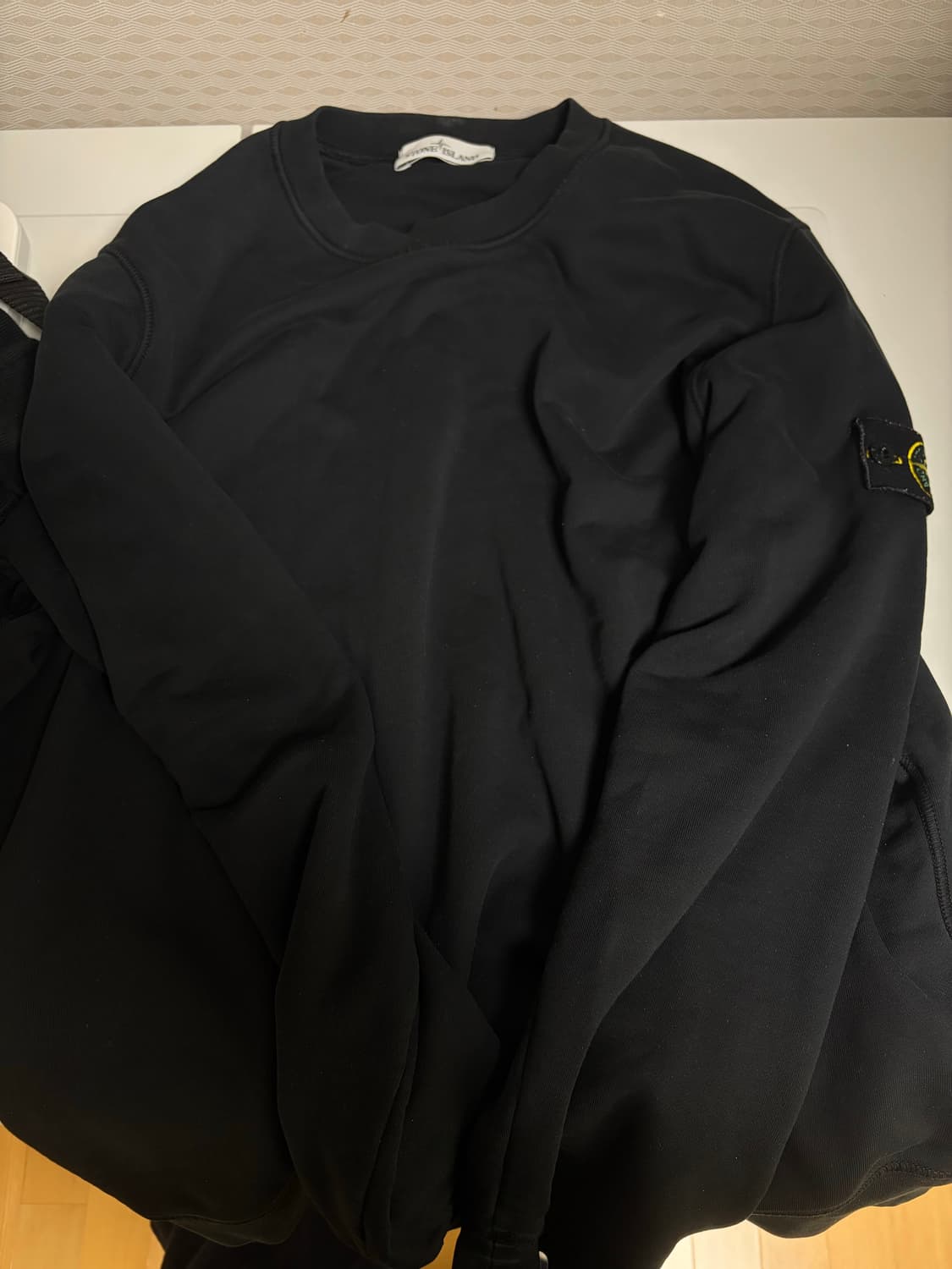 스톤아일랜드 맨투맨 상품이미지1