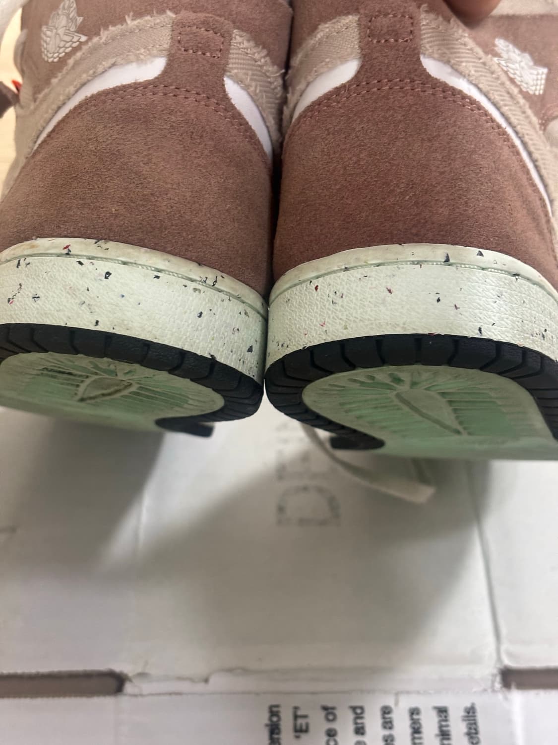 나이키 에어조던1 줌 에어 컴포트 파슬스톤265 상품이미지4