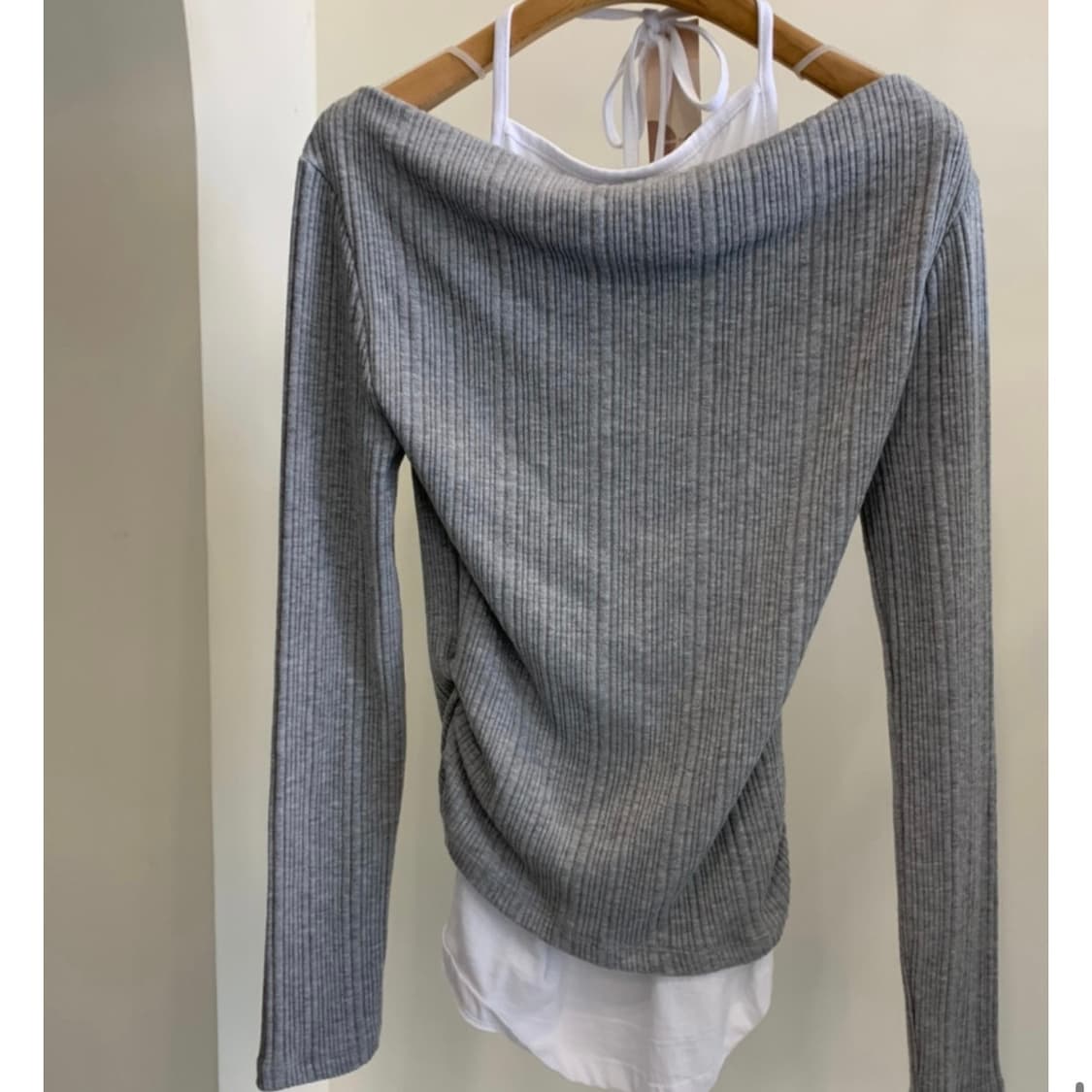 보세 오프 홀더 레이어드 니트 티셔츠 상품이미지3