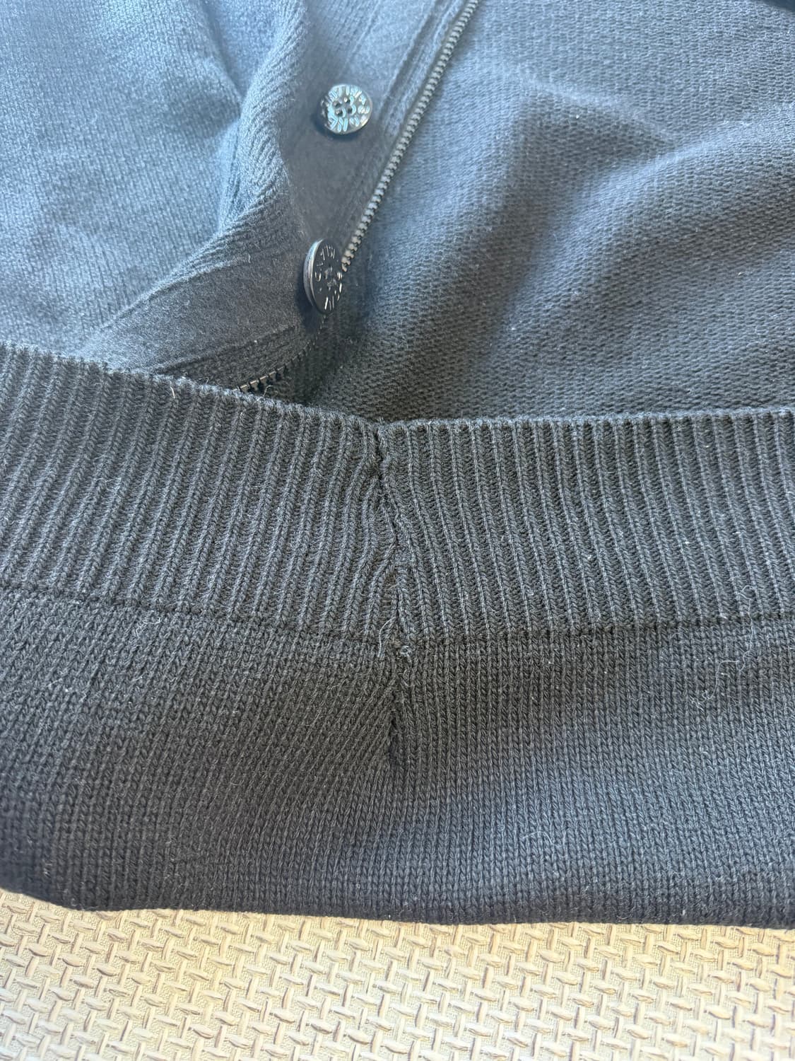 백화점판/신형 스톤아일랜드 니트집업 가디건 블랙 xl 상품이미지5