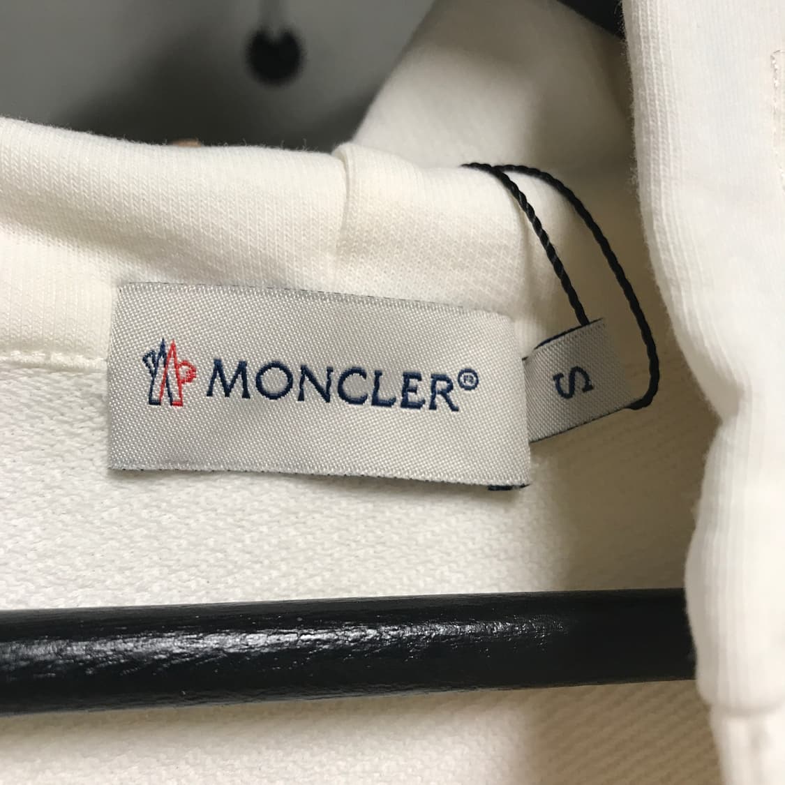 몽클레어 후드 집업 화이트 S(W) 상품이미지5