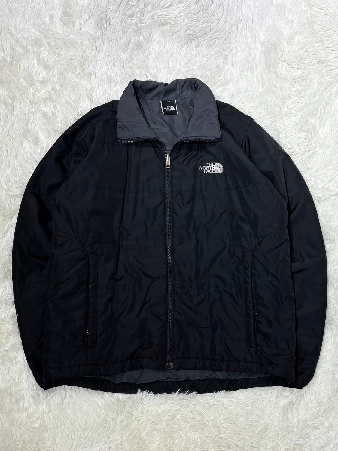 노스페이스 블랙 다운 경량 패딩 상품이미지4