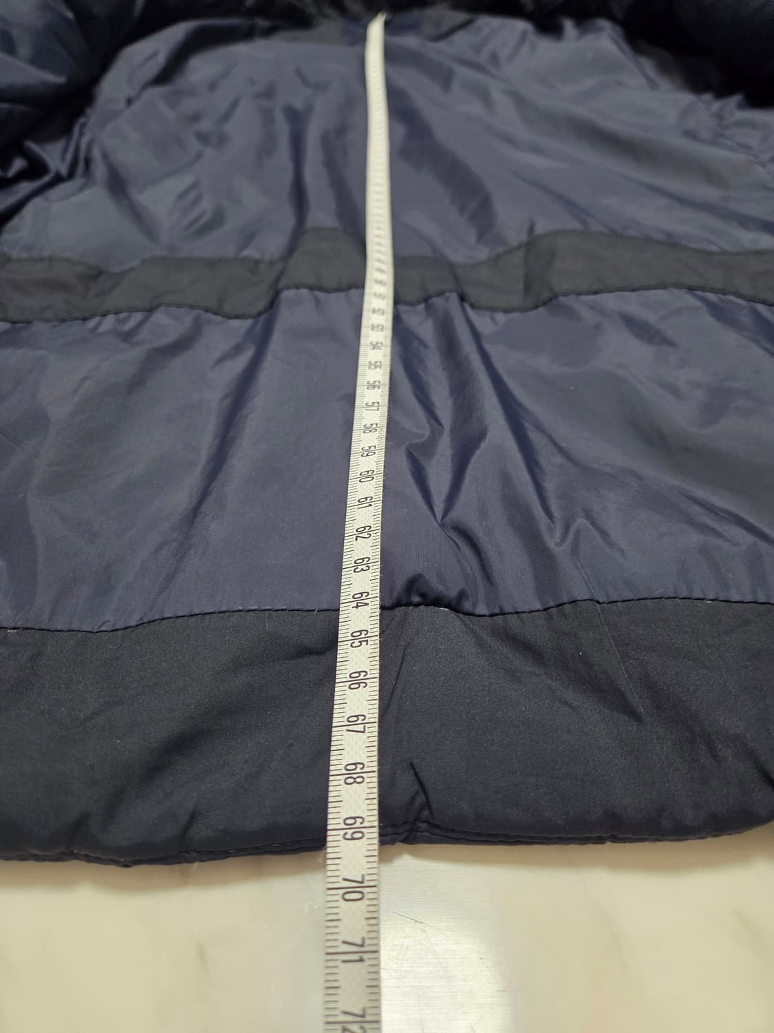 헤지스 스웨이드 배색 퀼팅 다운 자켓 상품이미지10