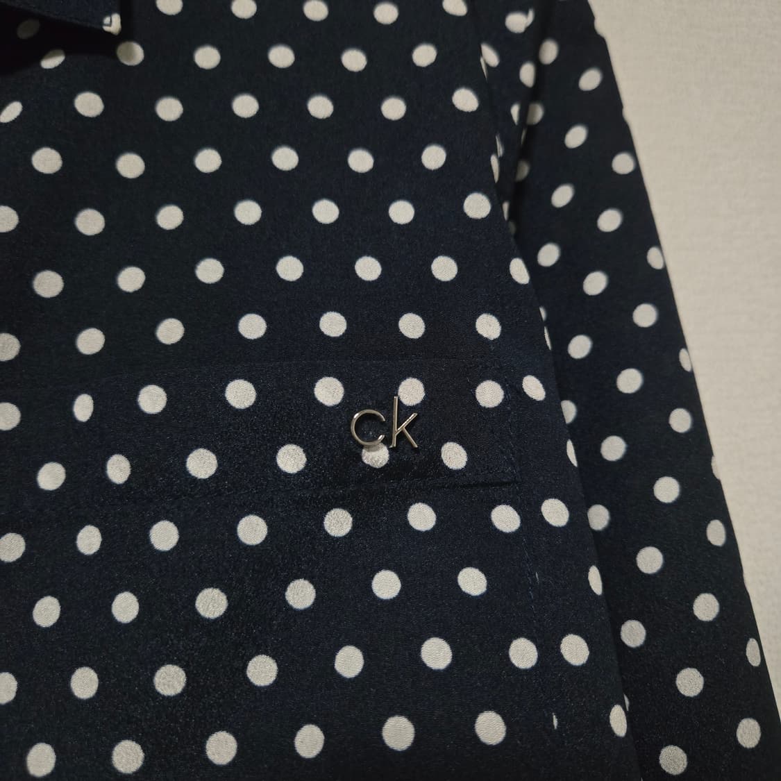 캘빈클라인 도트 블라우스 / 여성 블라우스/ 여자 블라우스  상품이미지2