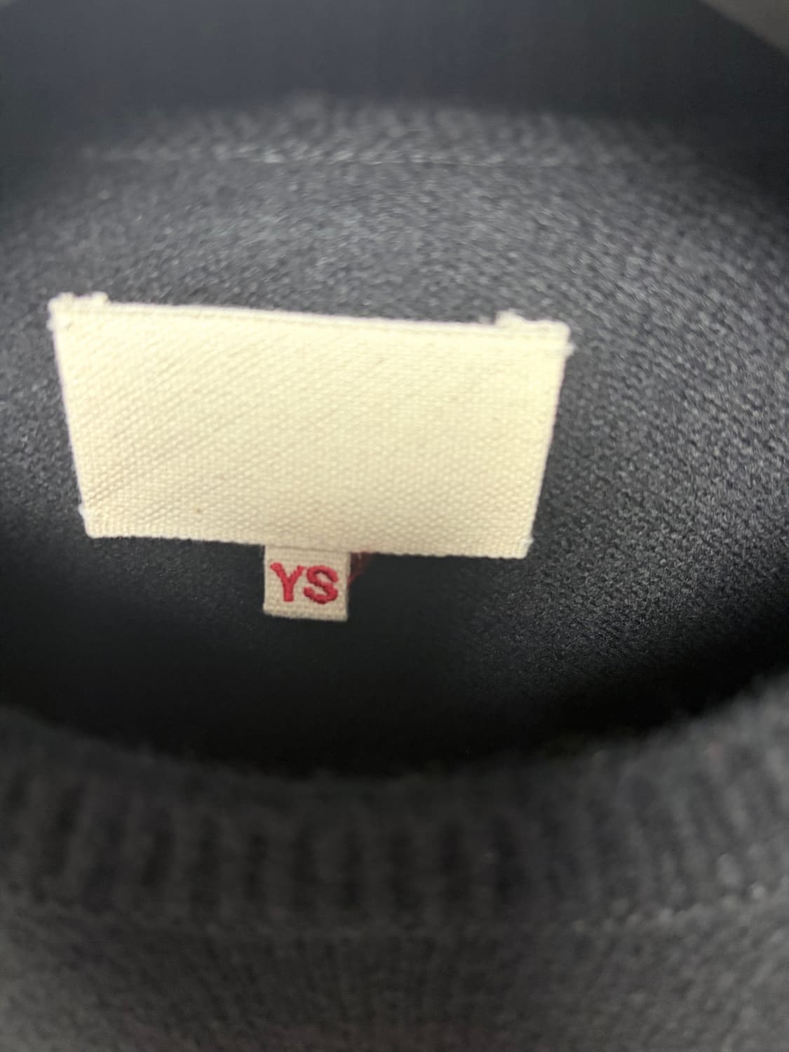 Yoko sakamoto 블랙 크루넥 니트 3사이즈 상품이미지3