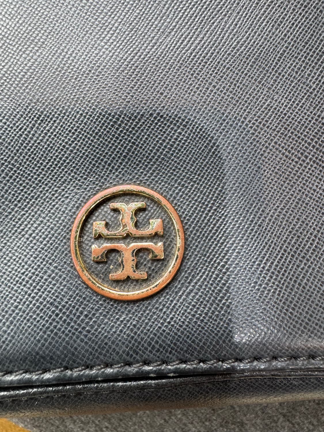 토리버치 블랙 레더 크로스백 상품이미지2