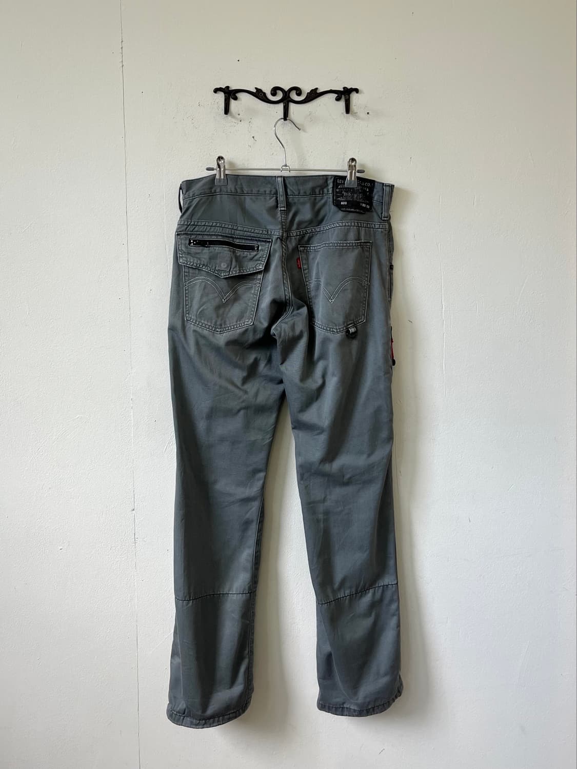 Levl’s 502 그레이코튼 팬츠 상품이미지3
