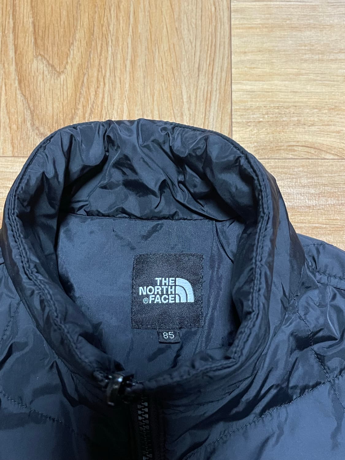 노스페이스 정품 여성용 내피용 패딩 퀼팅자켓 85 상품이미지3