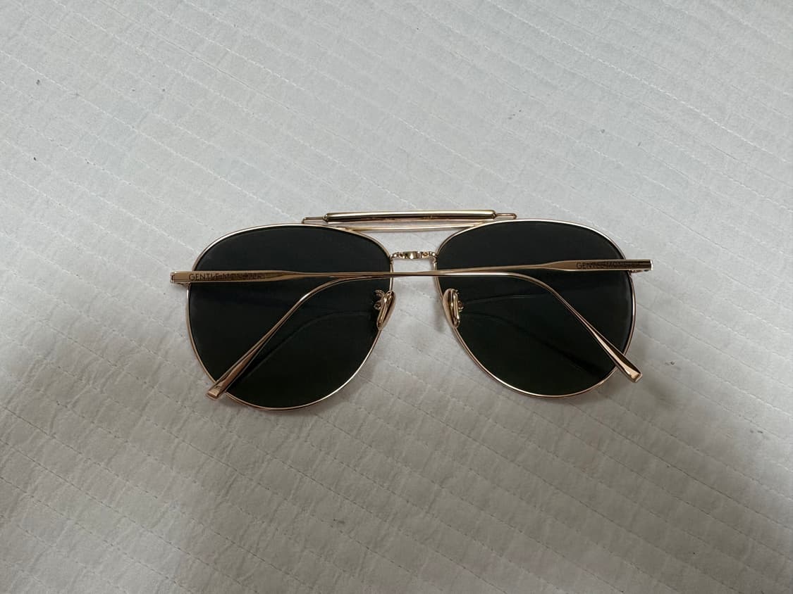 젠틀몬스터 미오미오032 선글라스 금테  상품이미지2