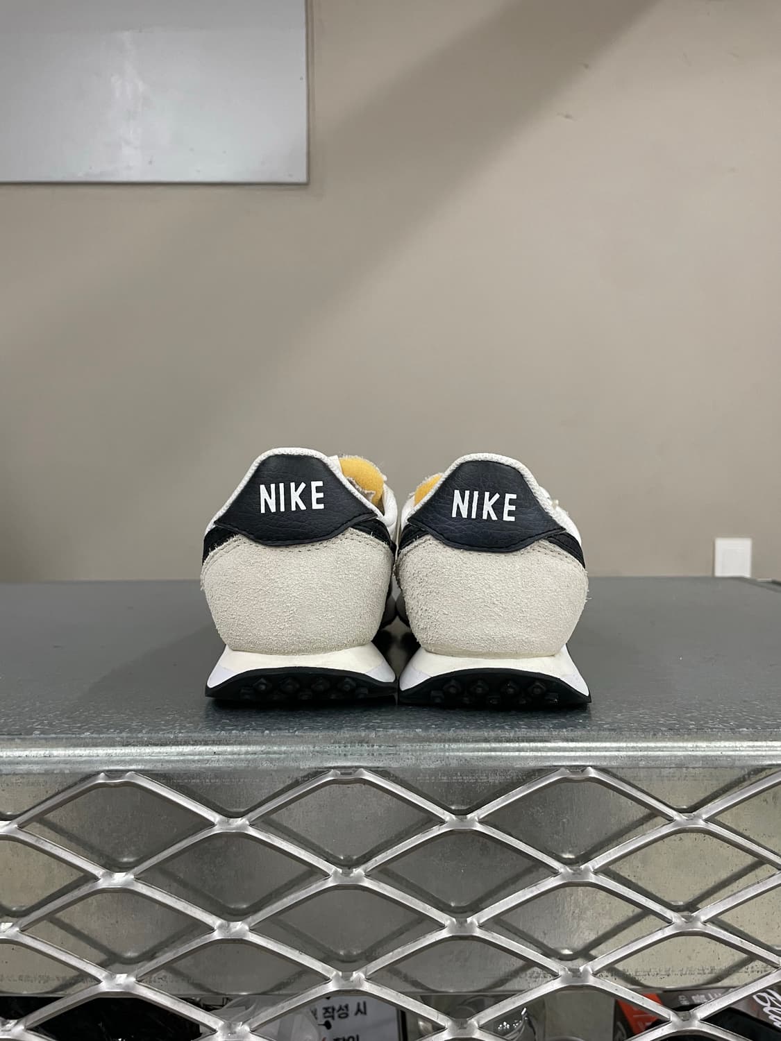 나이키 와플 트레이너2 블랙 240 상품이미지3