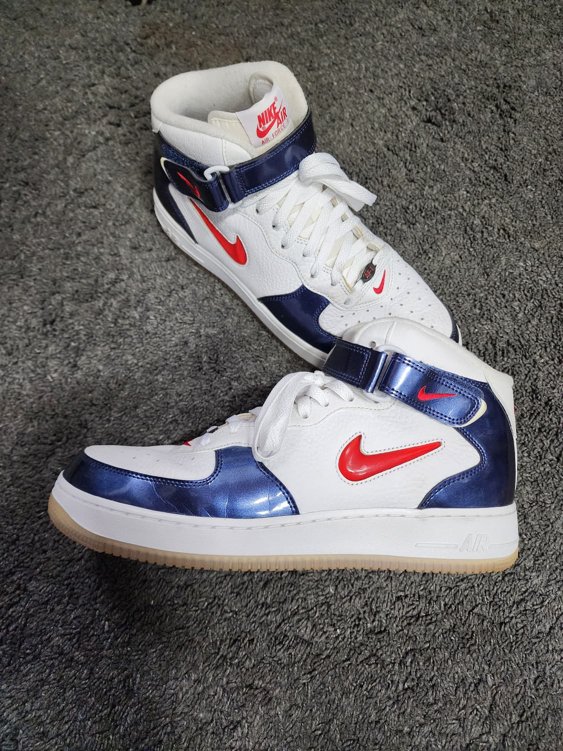 나이키 에어포스1 미드 유니버시티 레드 앤 미드나잇 네이비 295 상품이미지1