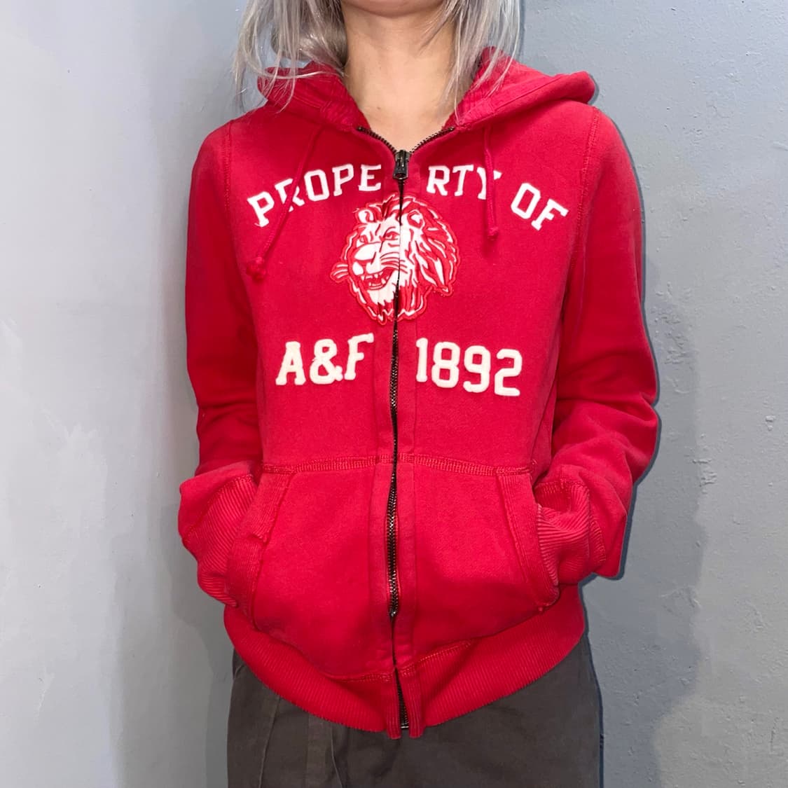 아베크롬비 머슬핏 레드 후드 상품이미지1