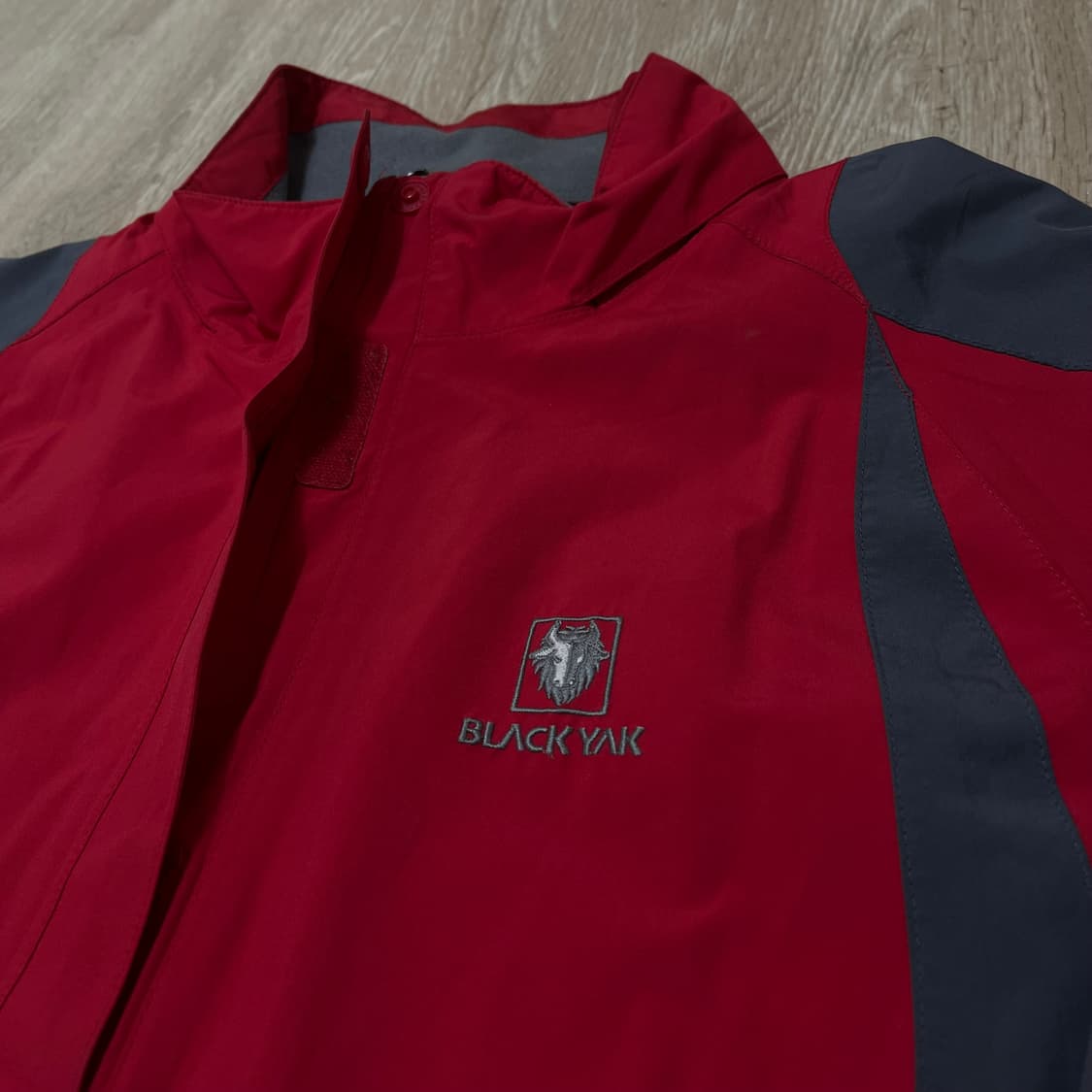 블랙야크 고어텍스 로고 바람막이 자켓 M/95 상품이미지5