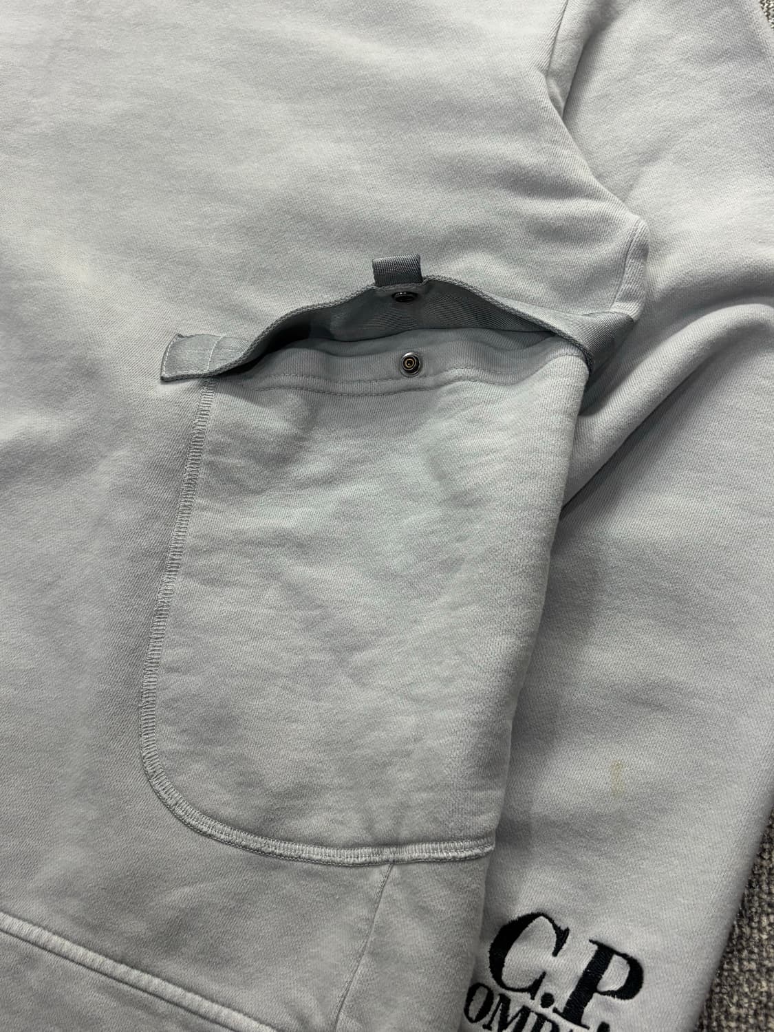 CP company 투포켓 맨투맨 상품이미지4