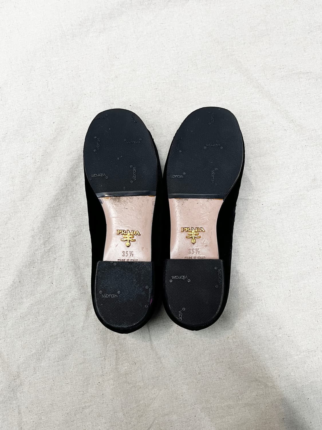 프라다 스터드 플랫슈즈 상품이미지7