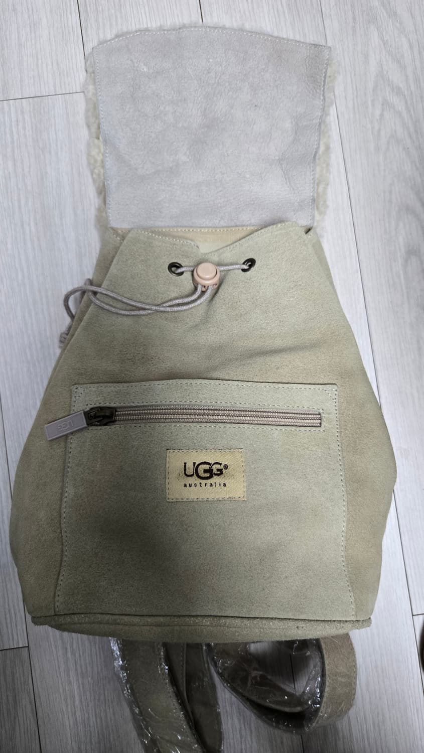 새상품)UGG 어그 시어링 스웨이드 백팩 상품이미지6