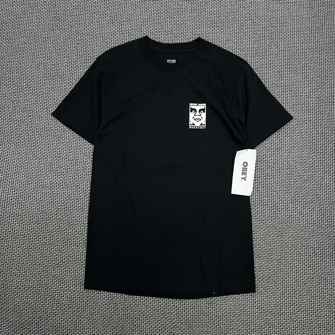 오베이 블랙 빅로고 반팔 상품이미지1