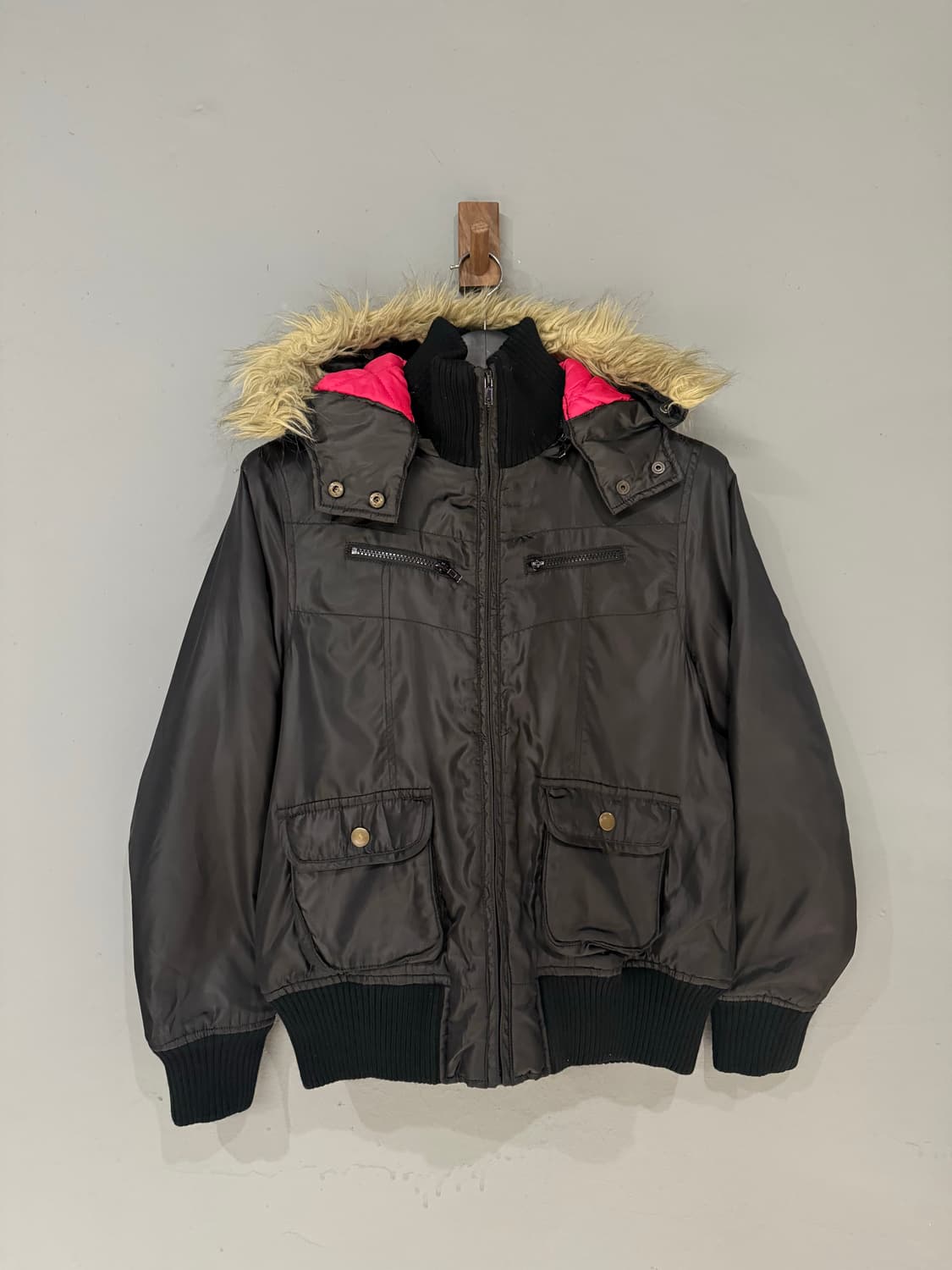 hot pink point fur trimming padding 상품이미지5