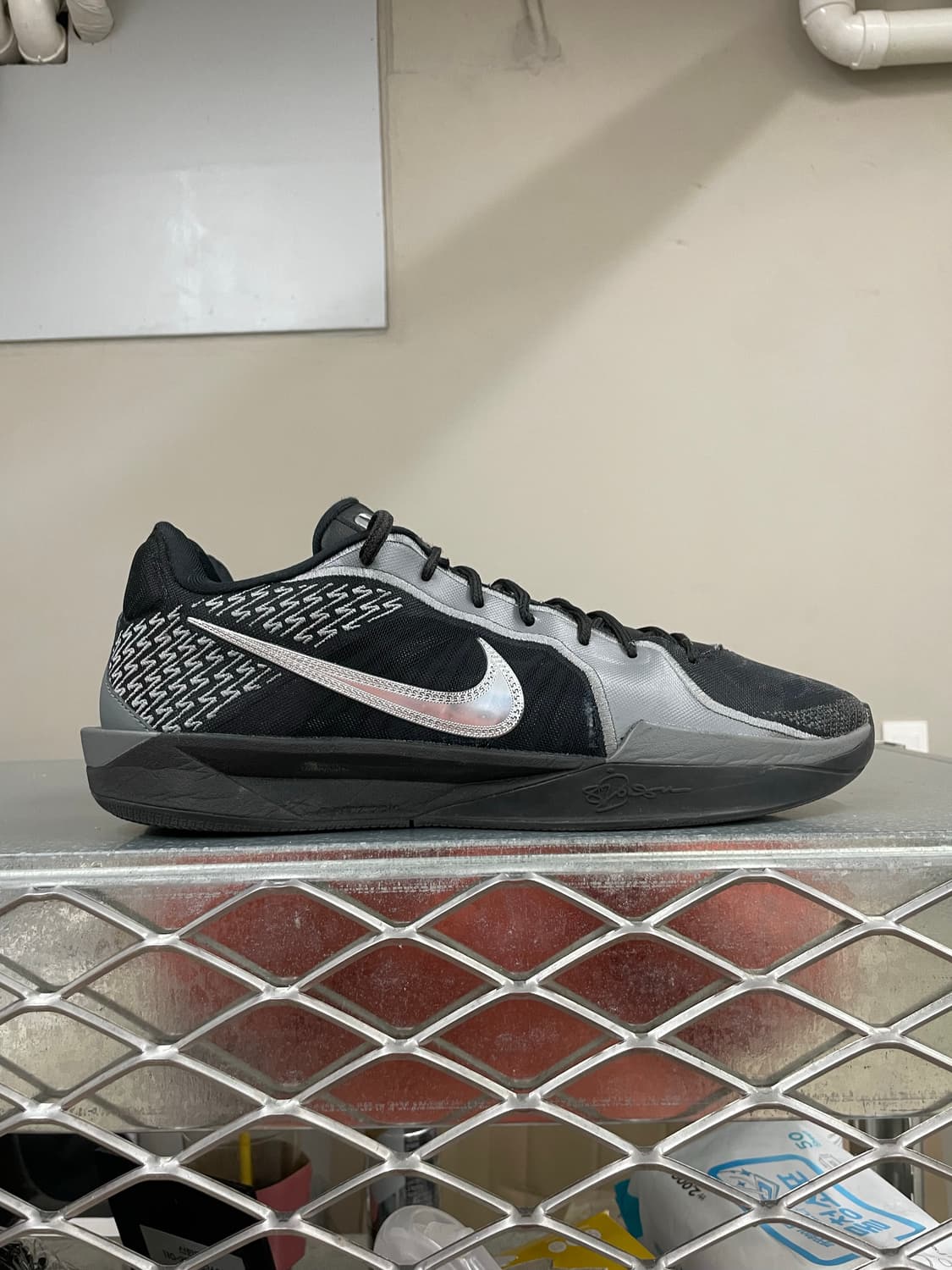 나이키 사브리나 2 미러드 300 상품이미지4