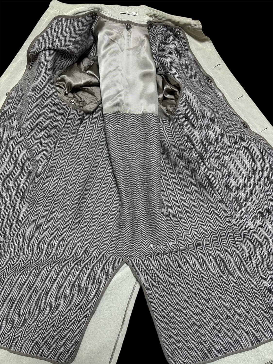 Gianfranco Ferré 100% Virgin wool 맥 코트 상품이미지4