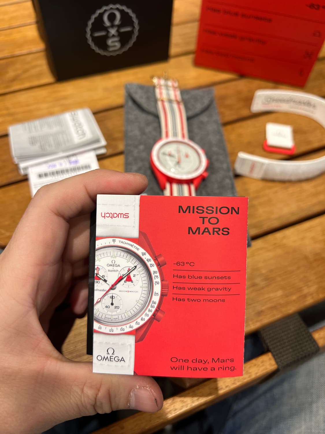 오메가 스와치 문스와치 미션 투 마스 화성 신품판매합니다. 상품이미지7