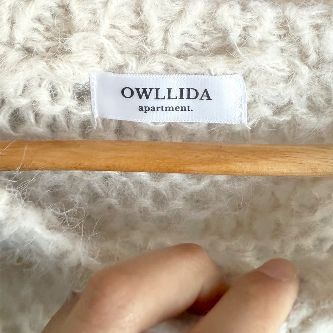 봄빛 성근짜임 니트 상품이미지4