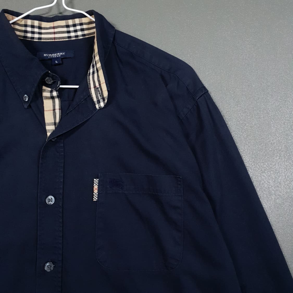 L (100) 버버리 블루라벨 크레스트 포켓 안감 노바체크 셔츠 네이비 상품이미지3