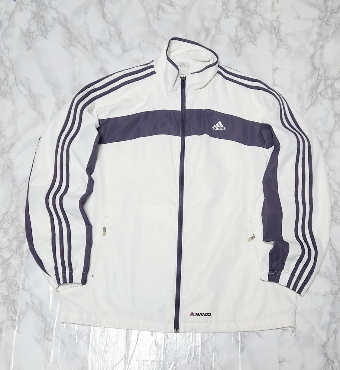 아디다스 삼선 화이트x차콜 트레이닝 바람막이 자켓
 상품이미지2