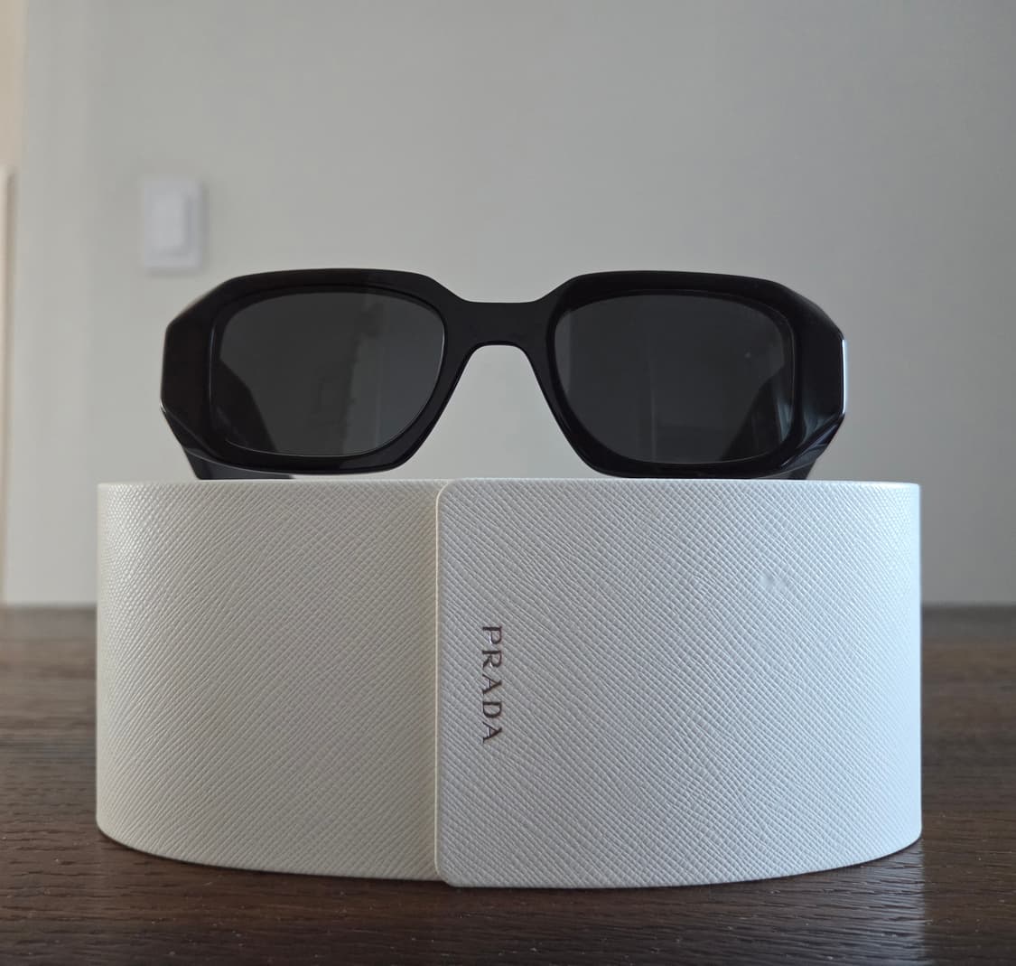 프라다 선글라스 상품이미지1