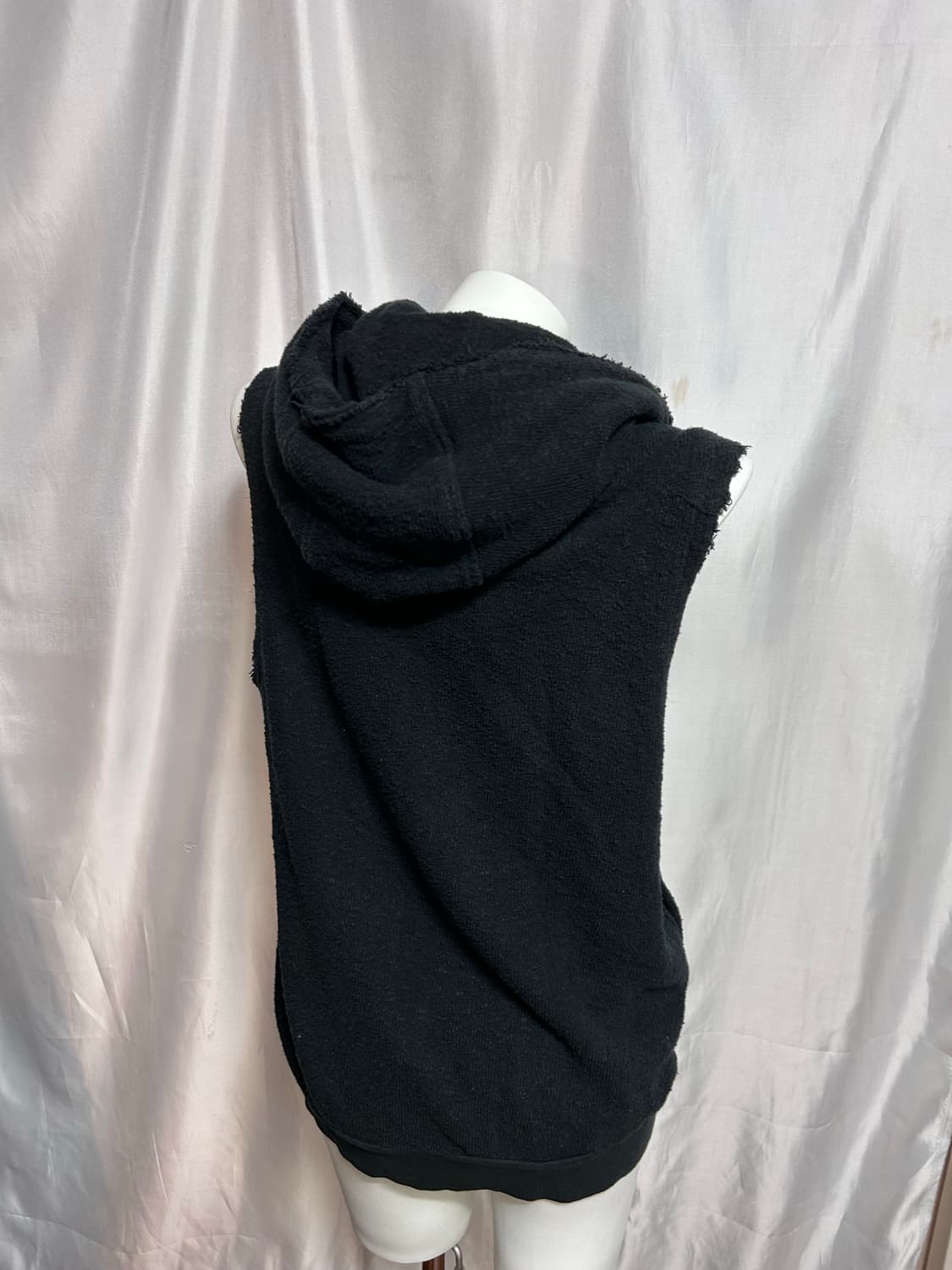 Roar textured hood zip-up vest 상품이미지10