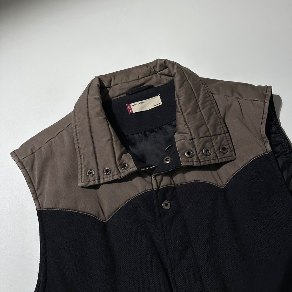 리바이스 웨스턴 패딩 베스트 상품이미지4