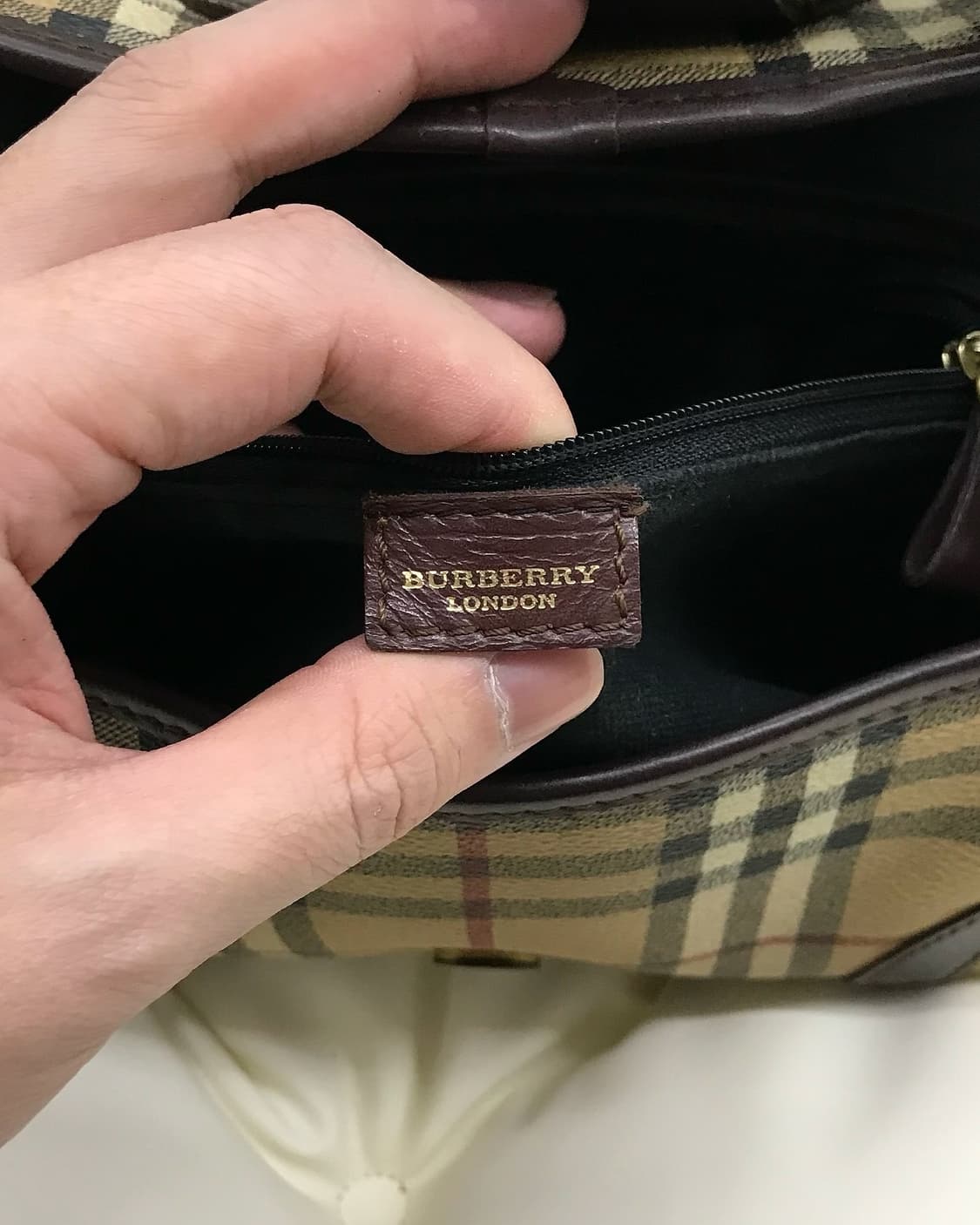 버버리 노바체크 버클 숄더백 가방 상품이미지7