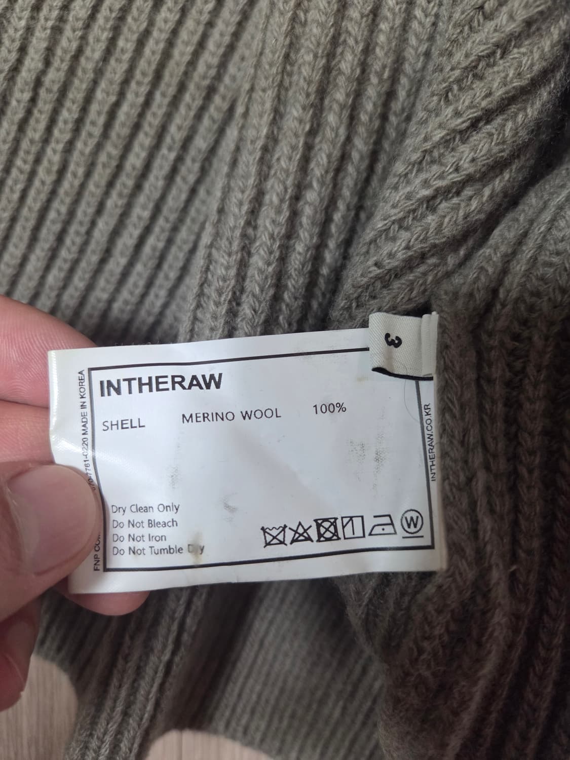 인더로우 풀집업 니트 카키 3사이즈 상품이미지2