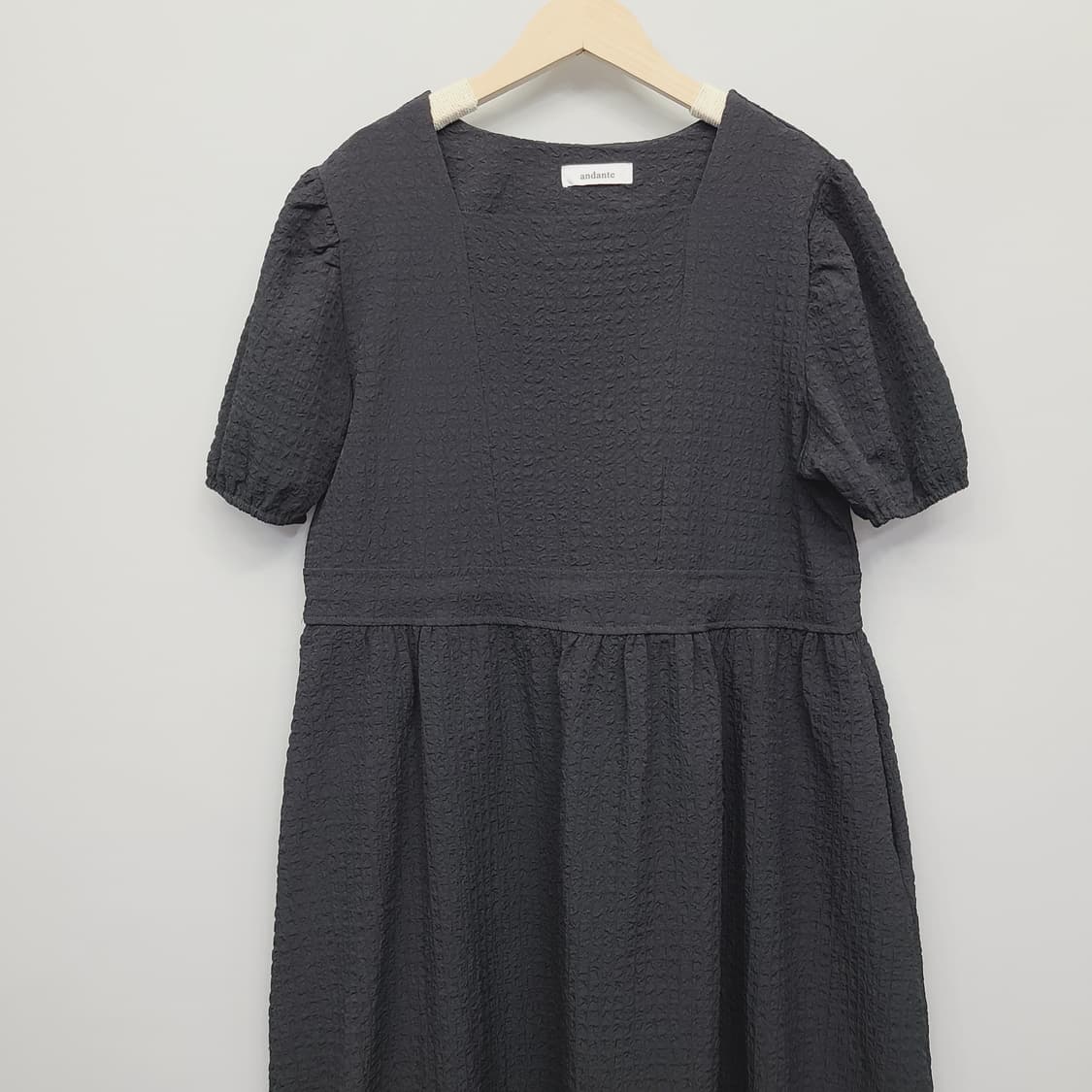 앤단테 andante 스퀘어넥 퍼프 시어링 롱 원피스 (S~M) 상품이미지3