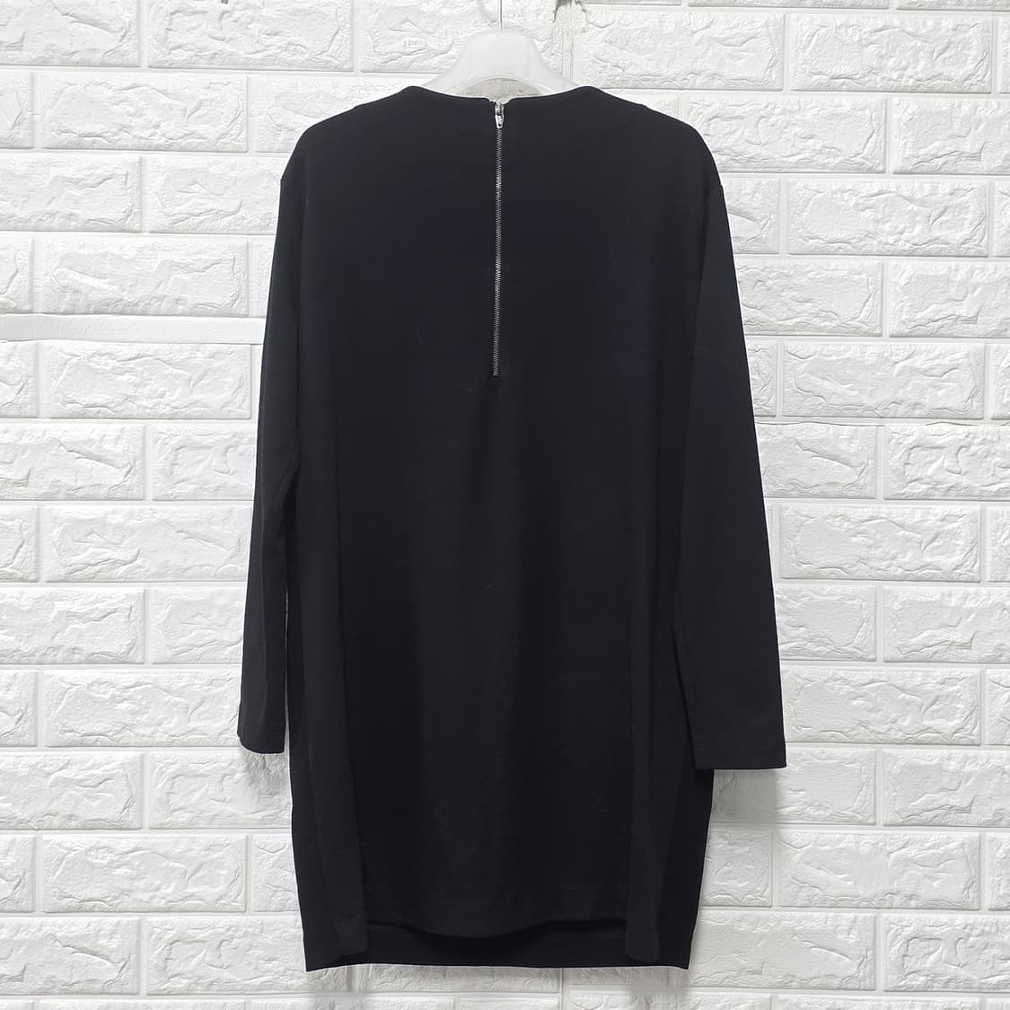 시슬리 블랙 퍼즐 장식 원피스 M 상품이미지4