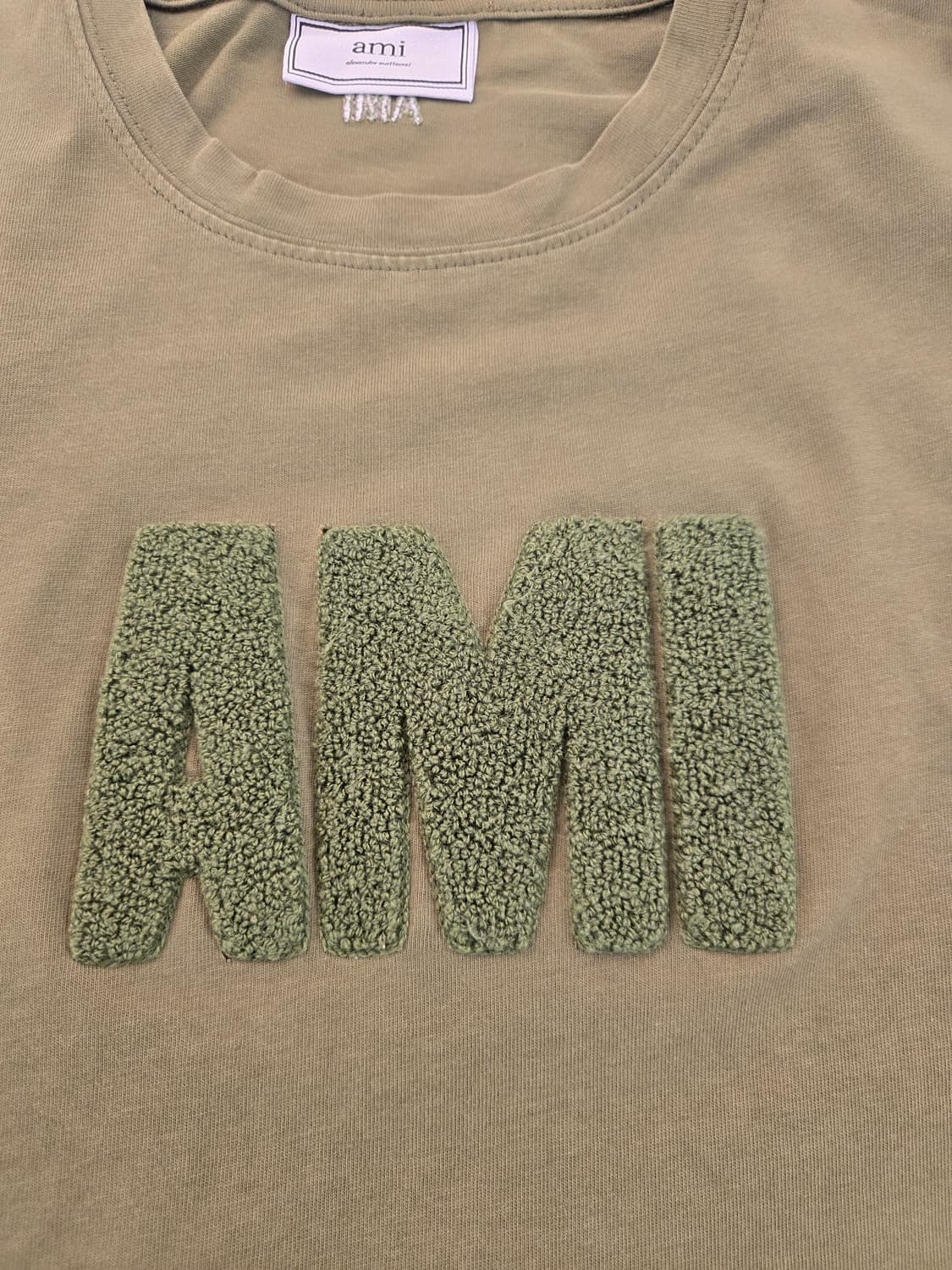 아미 AMI 카키 잔디밭 로고 반팔 티셔츠 2XL 상품이미지5